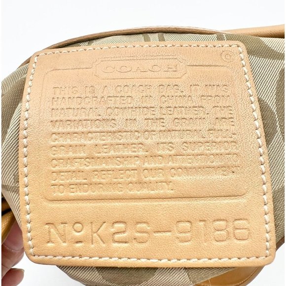 Coach Bucket Purse 11 x 10 x 3.5 Camel Leather Zip Closure Adjustable Strap - Picture 9 of 11